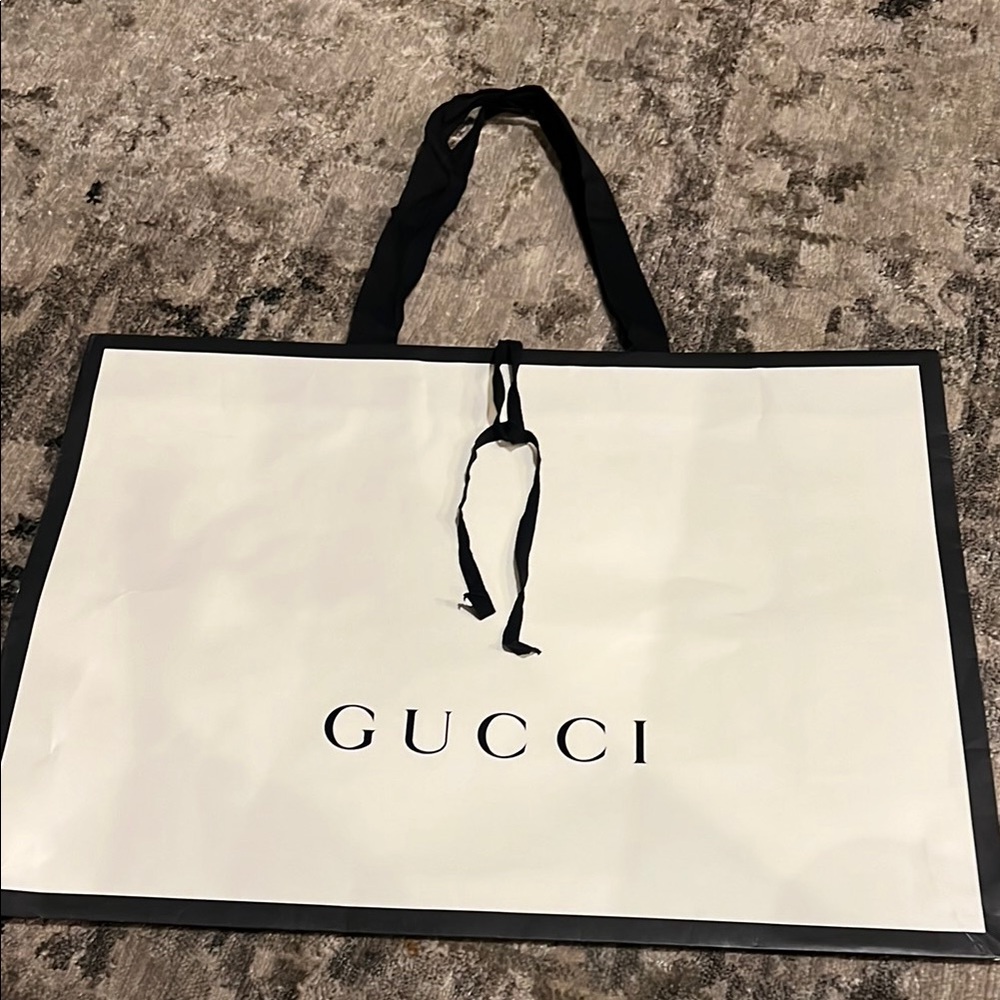 Gucci White and Black Shopping Bag